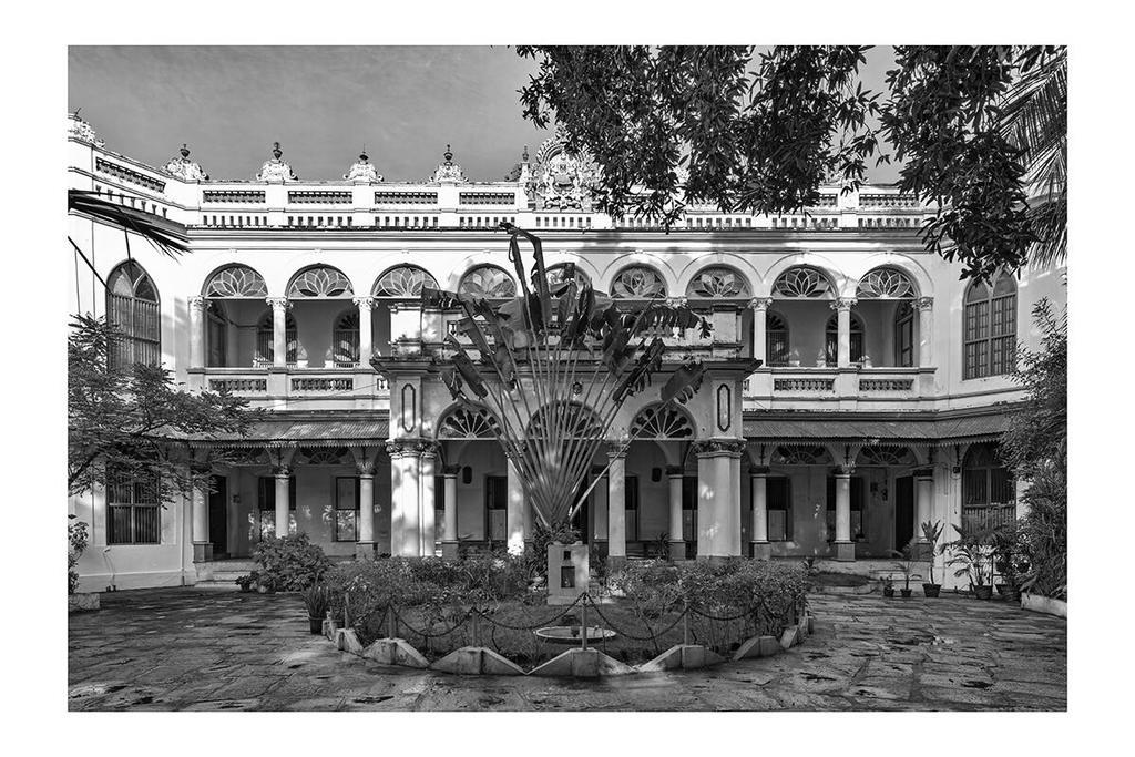 Chettinadu Mansion - An Authentic Heritage Palace Kānādukāttān Eksteriør billede